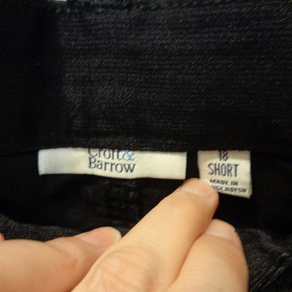 Croft & Barrow Women's Black Corduroys Size 18 Short NWT Mid Rise Straight - Picture 11 of 12